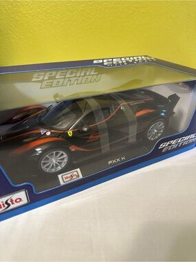 πFXX K Black & Orange Diecast Car